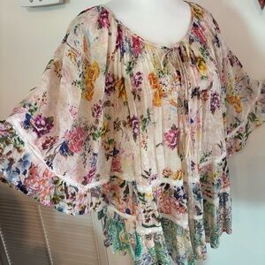 RUBY YAYA Bohemian Vintage Look Small Print Loose fit Blouse. Lace & Tassels. Lg